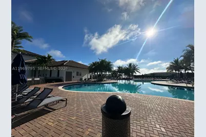9374 W 32nd, Hialeah, FL 33018 - Photo 45