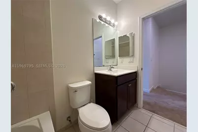 9374 W 32nd, Hialeah, FL 33018 - Photo 23