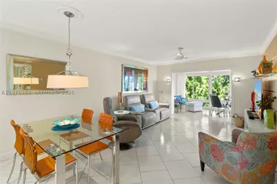 5121 W Oakland Park #304, Lauderdale Lakes, FL 33313 - Photo 5