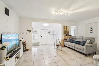 6402 NW 8th, Miami, FL 33150 - Photo 9