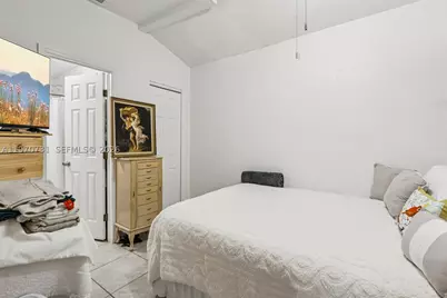 6402 NW 8th, Miami, FL 33150 - Photo 15