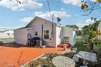 6402 NW 8th, Miami, FL 33150 - Photo 29