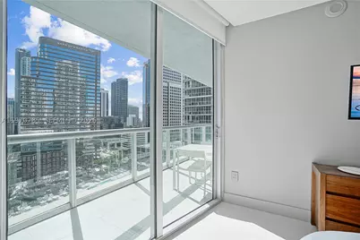 475 Brickell #1913, Miami, FL 33131 - Photo 9