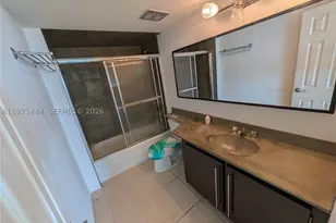 100 Golden Isles, Hallandale Beach, FL 33009 - Photo 25