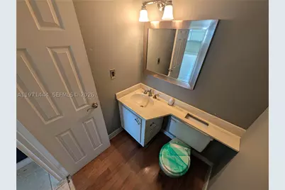 100 Golden Isles #PH9, Hallandale Beach, FL 33009 - Photo 29