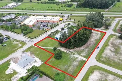 302 SW 7th, Cape Coral, FL 33991 - Photo 7