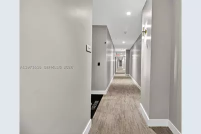 1110 NW 1 #703, Miami, FL 33128 - Photo 5