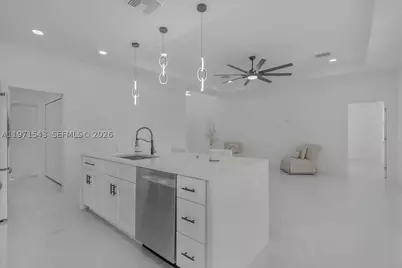 1201 Johns, Cape Coral, FL 33909 - Photo 39