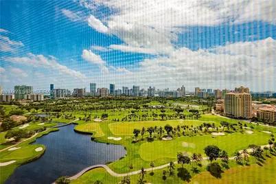 20379 W Country Club #2336, Aventura, FL 33180 - Photo 3