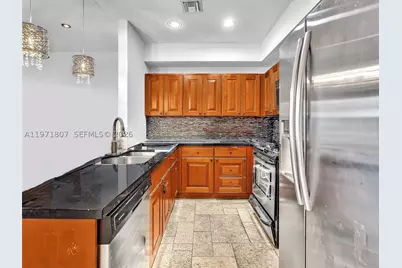 21 SE 3rd, Hallandale Beach, FL 33009 - Photo 9