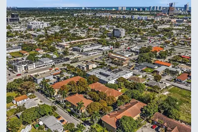 21 SE 3rd, Hallandale Beach, FL 33009 - Photo 27