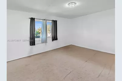 21 SE 3rd, Hallandale Beach, FL 33009 - Photo 11