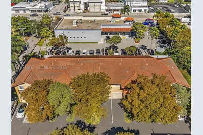 21 SE 3rd, Hallandale Beach, FL 33009 - Photo 25