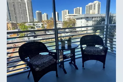3551 NE Ne 169 #Apt.A.303, North Miami Beach, FL 33160 - Photo 3