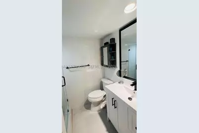 5600 Collins #7Y, Miami Beach, FL 33140 - Photo 19