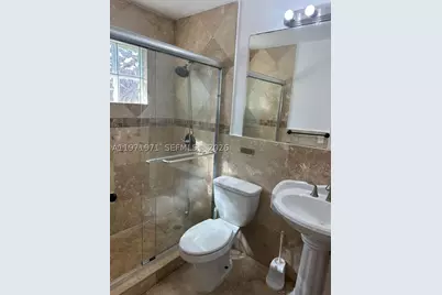 208 SW 2nd, Hallandale Beach, FL 33009 - Photo 13