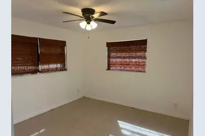 208 SW 2nd, Hallandale Beach, FL 33009 - Photo 7