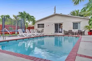 208 SW 2nd, Hallandale Beach, FL 33009 - Photo 1