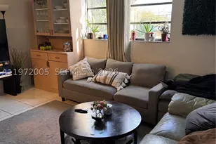 952 E 19th, Hialeah, FL 33013 - Photo 7