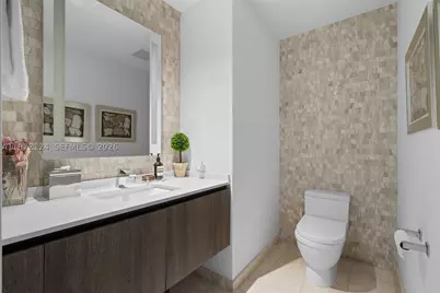 68 SE 6th #3209, Miami, FL 33131 - Photo 5