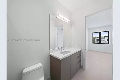 5718 Ashwood Cir W, Hollywood, FL 33312 - Photo 95