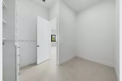5718 Ashwood Cir W, Hollywood, FL 33312 - Photo 45