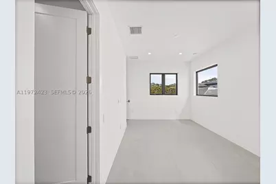 5718 Ashwood Cir W, Hollywood, FL 33312 - Photo 77