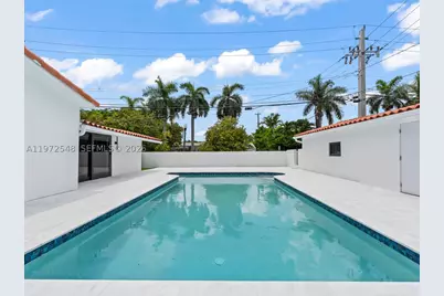 1221 Biarritz, Miami Beach, FL 33141 - Photo 51