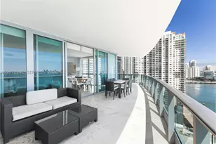 1331 Brickell Bay, Miami, FL 33131 - Photo 3
