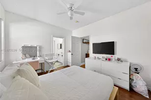 1623 Blue Jay, Weston, FL 33327 - Photo 41