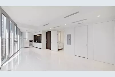 300 Biscayne Boulevard #506E, Miami, FL 33131 - Photo 3