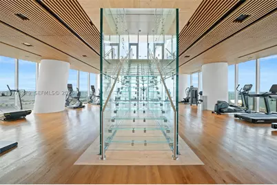 300 Biscayne Boulevard #506E, Miami, FL 33131 - Photo 25