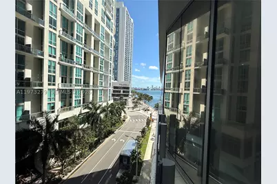 300 Biscayne Boulevard #506E, Miami, FL 33131 - Photo 13