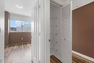253 NE 2nd, Miami, FL 33132 - Photo 29