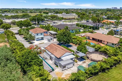 13050 SW 26th, Miami, FL 33175 - Photo 41