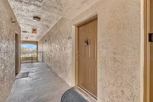 151 SW 117th, Pembroke Pines, FL 33025 - Photo 5