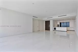 300 Biscayne Blvd, Miami, FL 33131 - Photo 21