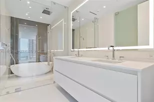 300 Biscayne Blvd, Miami, FL 33131 - Photo 43
