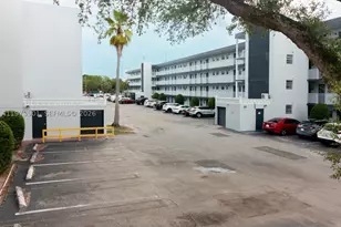447 NE 195th, Miami, FL 33179 - Photo 5