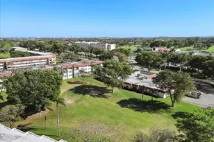 811 S Hollybrook, Pembroke Pines, FL 33025 - Photo 45