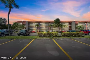 811 S Hollybrook, Pembroke Pines, FL 33025 - Photo 7