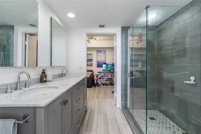 50 Biscayne #3106, Miami, FL 33132 - Photo 21