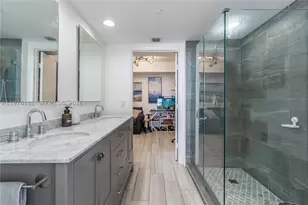 50 Biscayne, Miami, FL 33132 - Photo 21