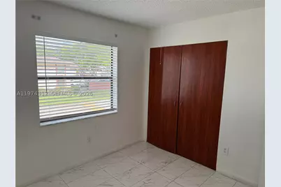 20825 NE 8th #203-19, Miami, FL 33179 - Photo 5