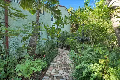 1720 Espanola, Miami, FL 33133 - Photo 13