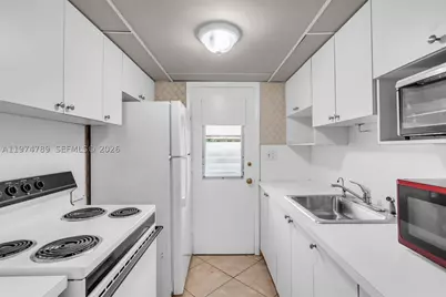 17050 NE 14th #106, Miami, FL 33162 - Photo 15