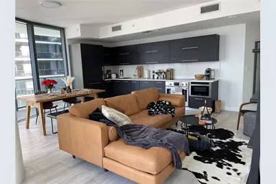 45 SW 9th #1206, Miami, FL 33130 - Photo 3