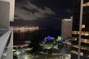 50 Biscayne, Miami, FL 33132 - Photo 29
