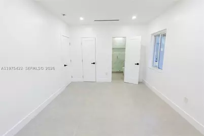 905 Tangier, Coral Gables, FL 33134 - Photo 9