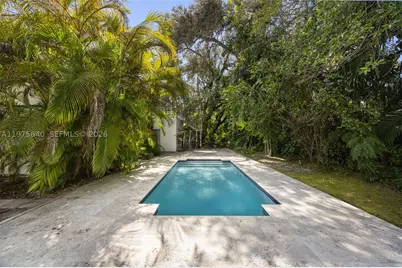 1645 S Bayshore, Coconut Grove, FL 33133 - Photo 13